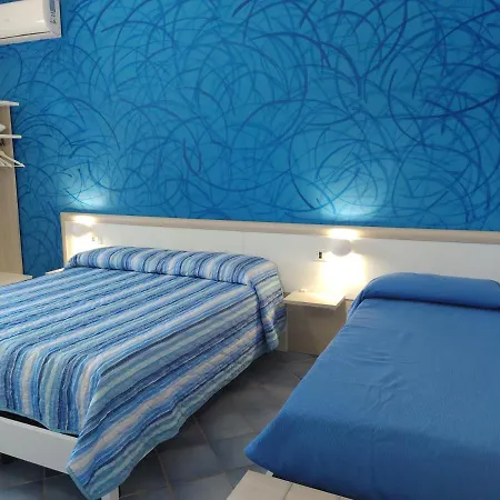 Bed And Breakfast Delfino Blu Torre Vado Exterior photo