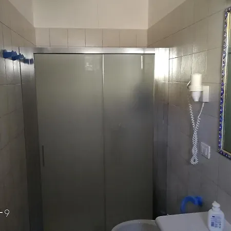 Bed And Breakfast Delfino Blu Torre Vado Exterior photo